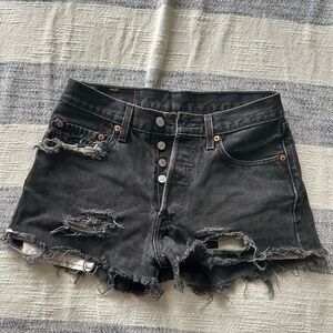 Vintage black Levi’s denim shorts